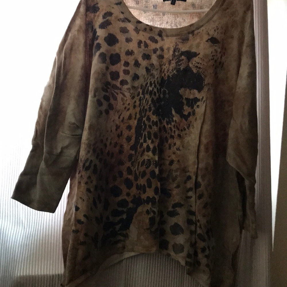 Sassy pullover tiger top
